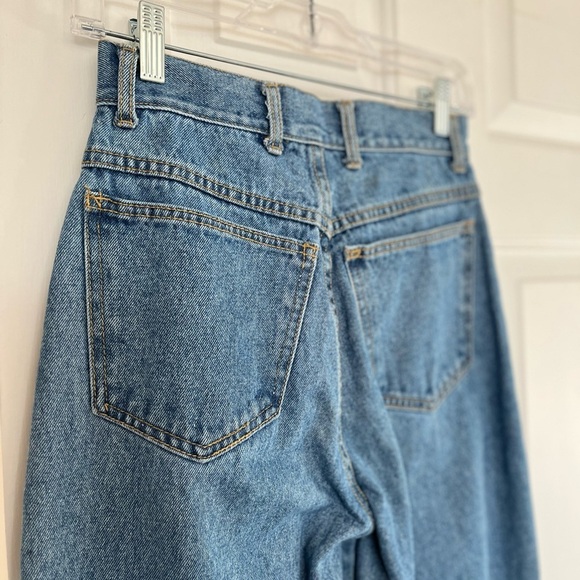 Vintage Cache High Waisted Blue Jeans with Pink Leather Accents 6 - Picture 11 of 16